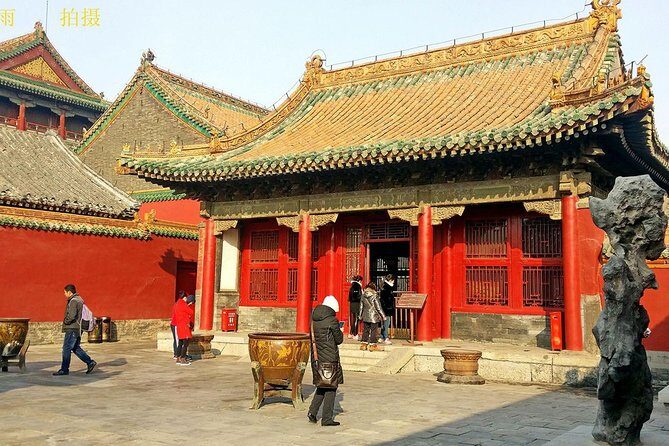 2 Days Beijing Group Tour Including Great Wall And Forbidden city - Two frantic days in Beijing: what the pace really feels like