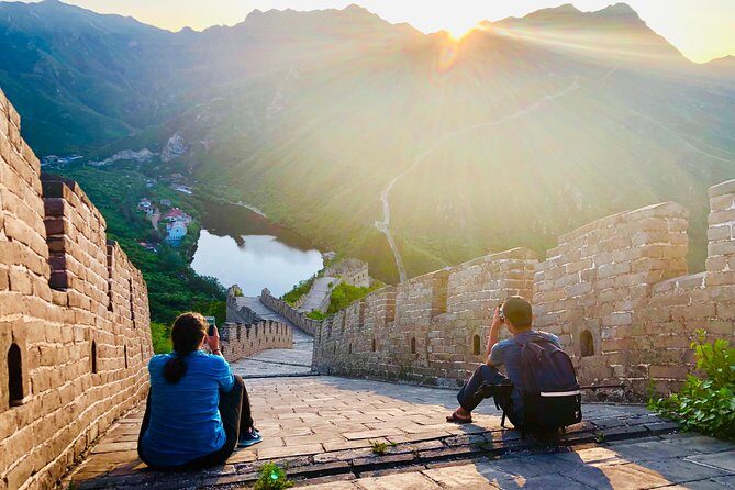 4-5 hours Wild Great Wall Layover Tour with Flexible Visit Time - The wild wall walk: short, scenic, and steep in spots