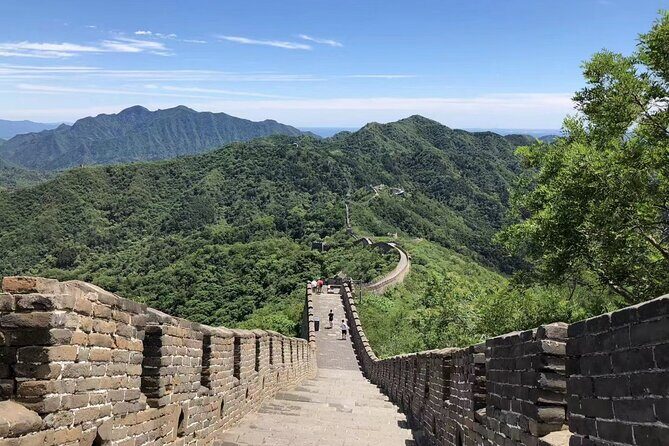 All-inclusive Mutianyu Wall and Summer Palace Private Tour - Entering Mutianyu Great Wall the easy way: cable car up, toboggan down