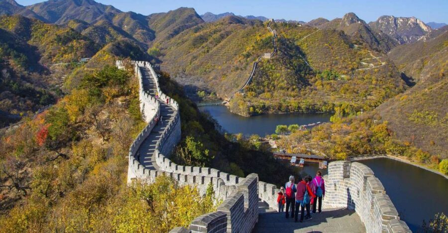 All-Inclusive Private Tour:Mutianyu&Huanghuacheng Great Wall - Two Great Walls in One Day: Mutianyu’s Watchtowers and Huanghuacheng’s Water Gate