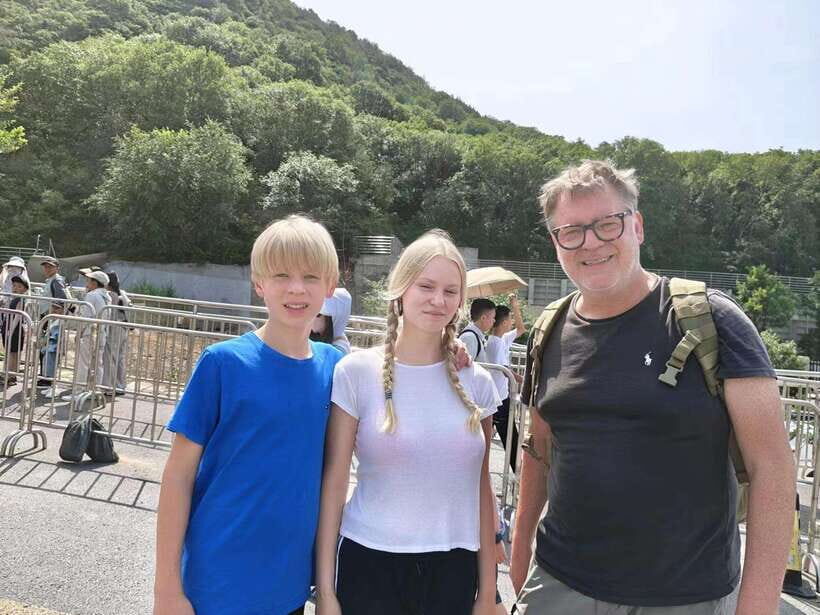 Beijing: Badaling Ancient Great Wall of China Day Trips - Logistics that actually matter: passport number, cash, and traffic