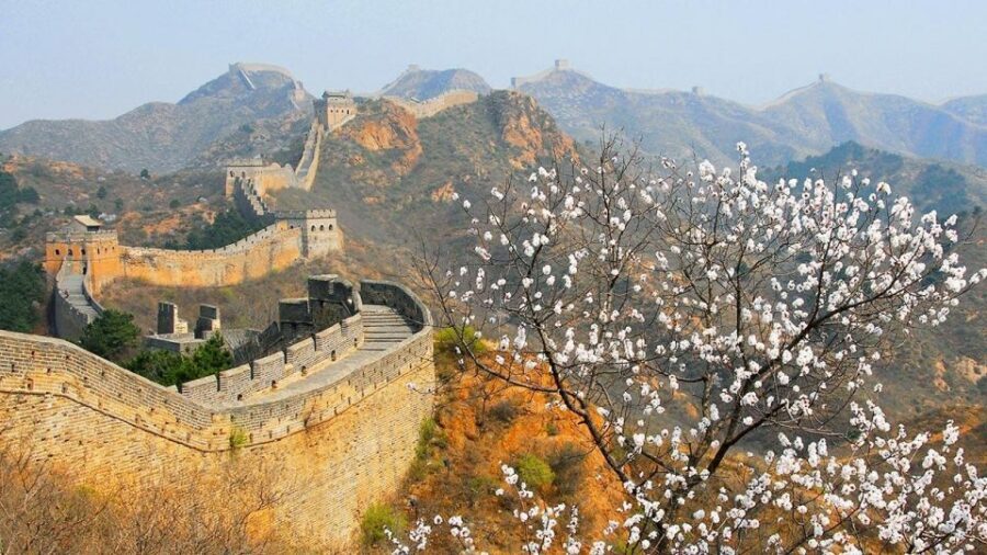 Beijing: Jinshanling and Simatai Wall&Gubei Watertown Tour - Simatai Great Wall after dark: cable car up, lantern path, and watch towers