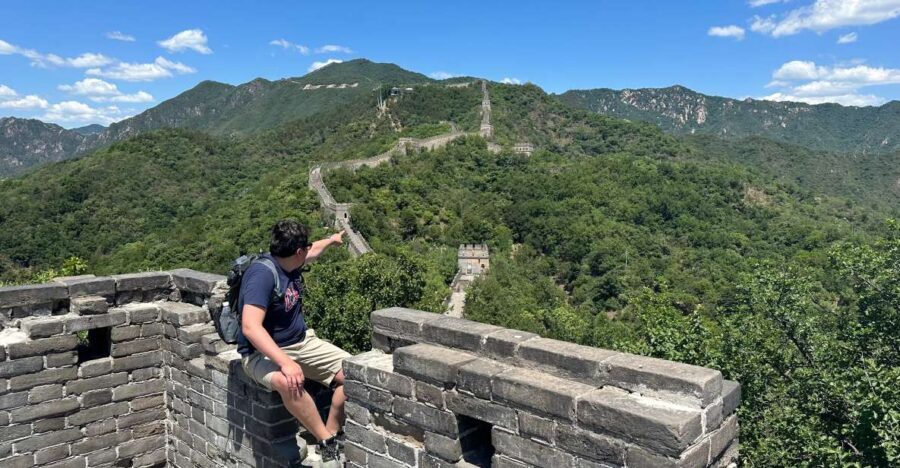 Beijing: Mutianyu & Summer Palace Tour–Group/Private Options - Getting to the Great Wall early at Mutianyu