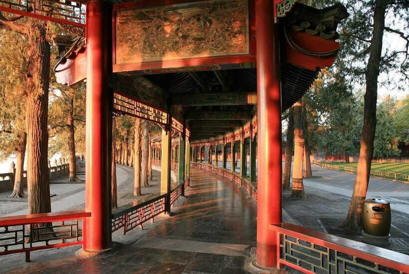 Beijing: Panda House w/Great Wall or City Sites Private Tour - Who should book this Panda and Beijing Sites private tour