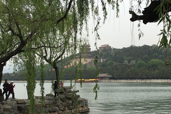 Beijing Private 2-Day Tour with Forbidden City and Great Wall - Day 2: Mutianyu Great Wall and Summer Palace, two very different moods