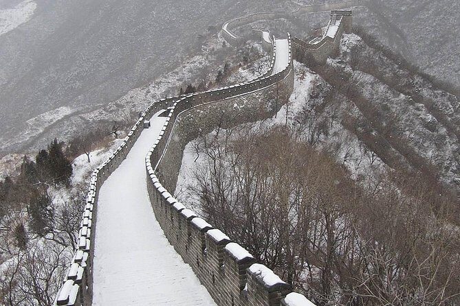 Beijing Private Tour to Huaibei Ski Resort and Mutianyu Great Wall with Lunch - Getting There: The Hotel Pickup and the 1.5-Hour Drive