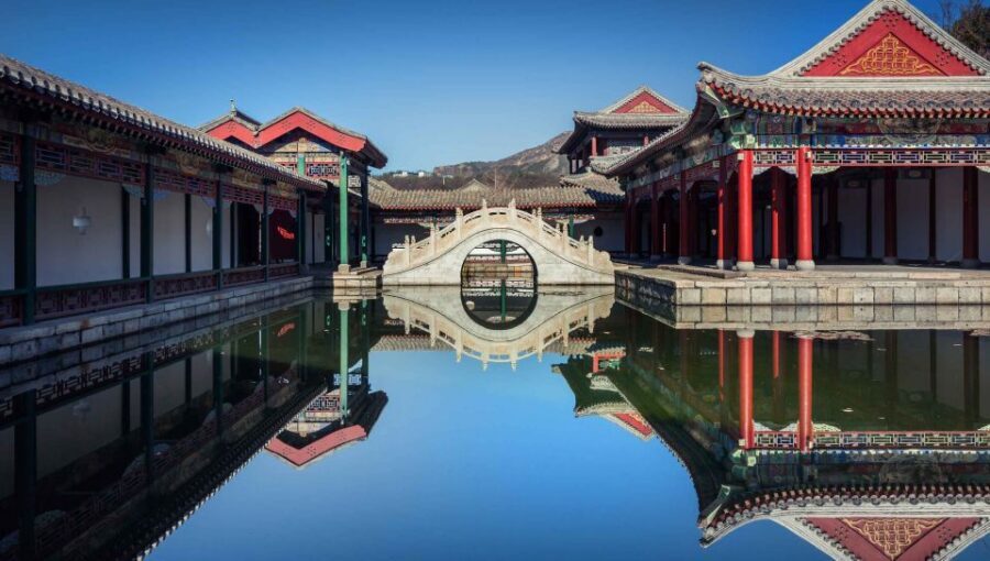 Beijing: Simatai Great Wall & Gubei Water Town Private Tour - Simatai + Gubei Water Town: why this pairing works