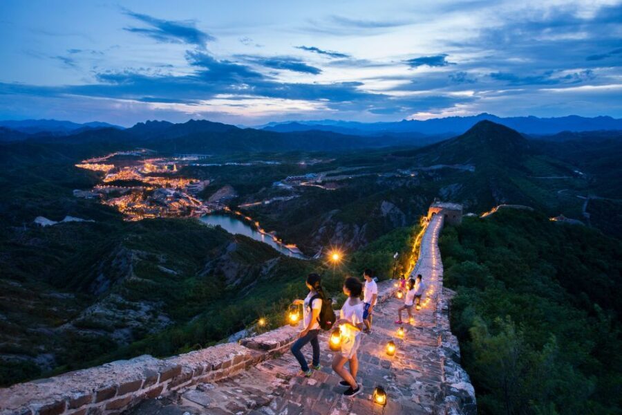 Beijing: Simatai Great Wall & Gubei Water Town Private Tour - Gubei Water Town: what to see besides taking photos