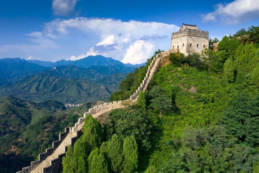 Beijing:Eastern Qing Tomb/Huangyaguan Great Wall/Dule Temple - Pickup, Private Vehicle Logistics, and Your Choice of Guide vs Transfer
