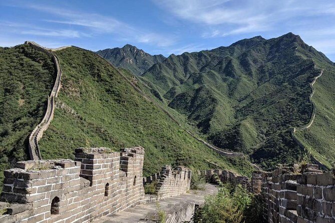 Capital Airport Layover to Mutianyu Great Wall with English Speaking Driver - Why Mutianyu on a layover makes sense