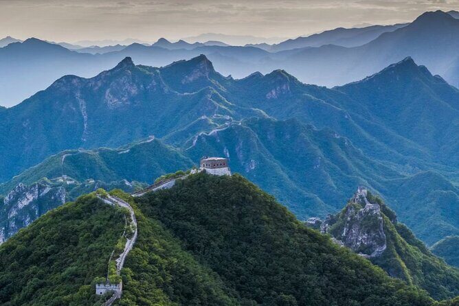 Exclusive Mutianyu Great Wall Tour: VIP Pass & Customized Options - Price and value check: $175 per person and what it really covers