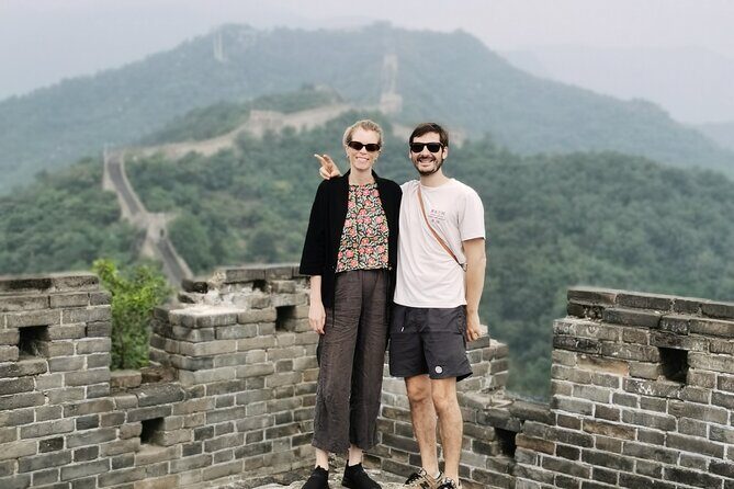 Explore Beijing's Tiananmen,Forbidden city andMutianyu with guide - Who This Tour Suits Best