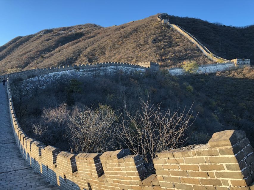 From Beijing: Mutianyu Great Wall Private Tour with Lunch - Beating crowds and skipping lines: how the small savings add up