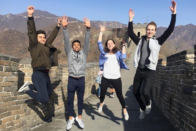 Great Wall Layover Small Group Tour (7AM-11AM) - Layover fit: arrival and departure windows you must respect
