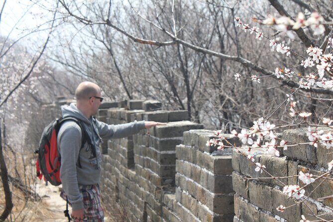 Jinshanling Great Wall to Simatai West Sunset Hiking Private Tour - Arriving at Jinshanling: parking, tickets, and a plan you can follow