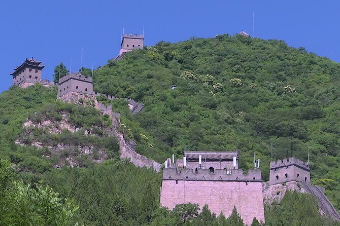 Juyongguan Great Wall Entrance Ticket with Guide&Transfer Service - Price and what the $9.90 actually buys you