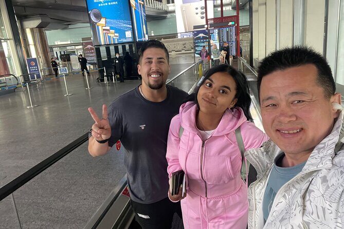 Layover Tours For Mutianyu Great Wall Or Other Places - The private driver + airport pickup you’ll be grateful for