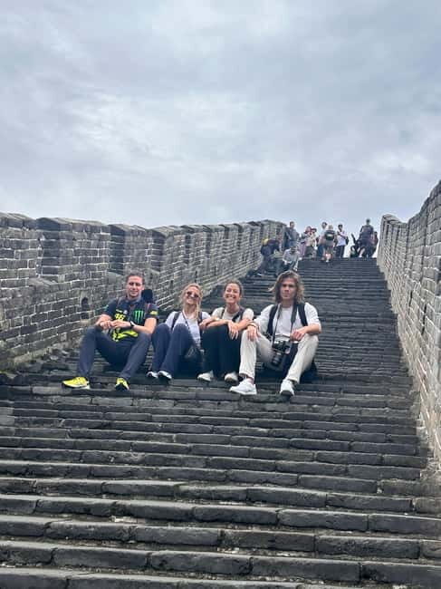 Morning Bus Transfer to Mutianyu Great Wall + Entry Ticket - What guides actually do for you at Mutianyu