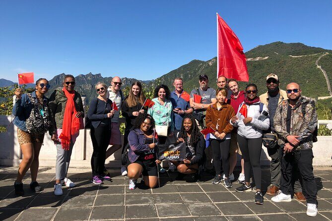 Mubus: Mutianyu Great Wall Bus Tour with Summer Palace Options - Guides that make the bus ride worth it: Mike, Jilly, Coco, Leo, Taka