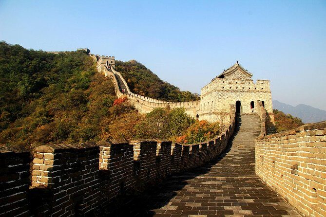 Mutianyu Great Wall and Summer Palace Small-Group Tour with Lunch - The guide experience: history, pace, and even photo help