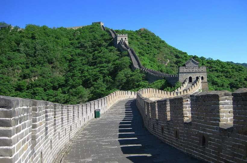 One-Day Beijing Mutianyu/Badaling Great Wall Tour - Walking Mutianyu: Original Sections and a Guide-led Rhythm