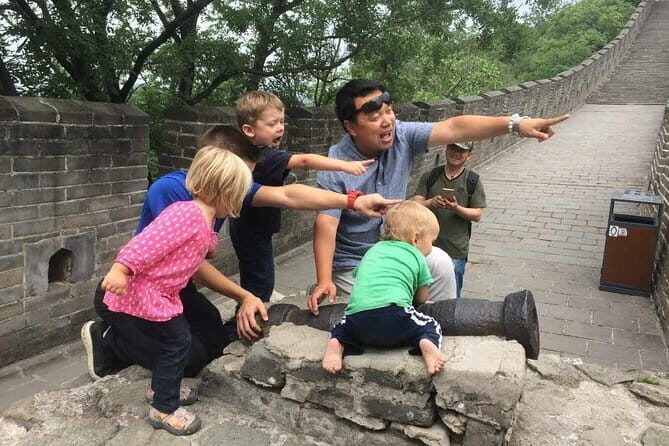 One Day Guided Exploration of Beijing Mutianyu Great Wall - The guide matters: how Linda-style service improves the day