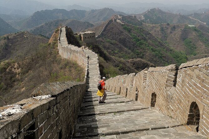 Private All-inclusive Jinshanling Great Wall 1-day tour - What Happens After the Hike: Lunch and the Drive Back