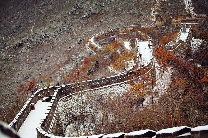 Private Day Tour to Beijing Mutianyu Great Wall - Tower 14 to the views: where the day starts on the wall