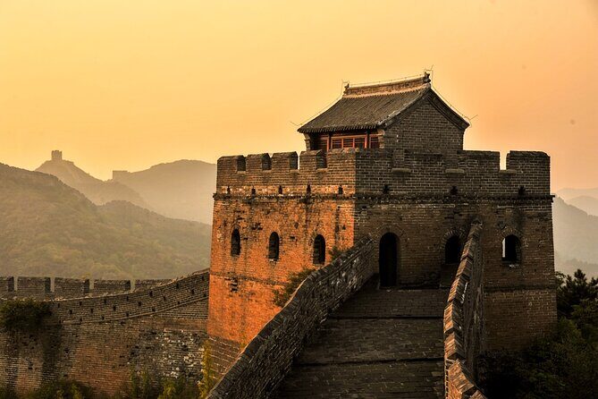 Private Day Tour to Beijing Mutianyu Great Wall - Hike up and back, or hike down and slide: your best route plan
