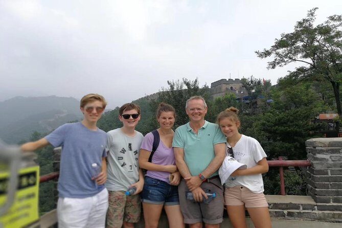 Private Great Wall Fancier's Day Tour: 3 Sections of Great Wall Visiting - What to Wear, Bring, and Eat (Without Turning It Into a Project)