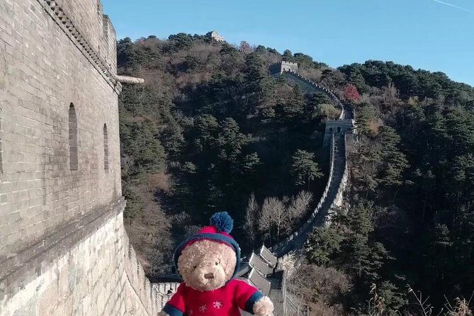 Private Mutianyu Great Wall Day Tour From Beijing City/Airport - The local guide part: seeing the Wall with meaning