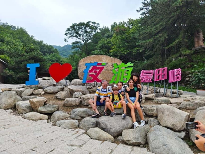 Sunset Glow at Mutianyu Great Wall Night Bus Tour+Ticket - The timing factor: why afternoon-to-night can be smart
