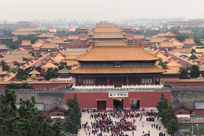 T-Square, Forbidden city and Mutianyu Great Wall Private Day Tour - Forbidden City With a Guide: 24 Emperors’ Rooms in Context